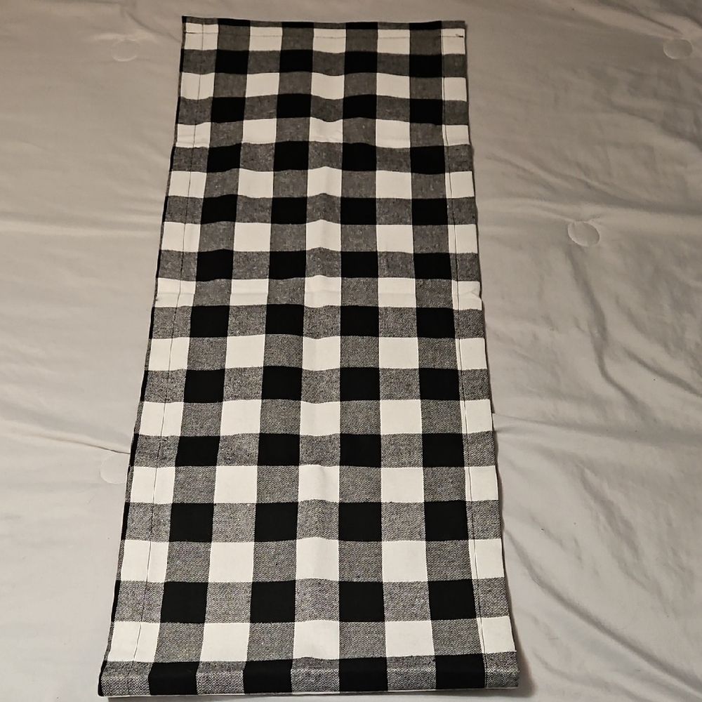 Buffalo Plaid Table Runner